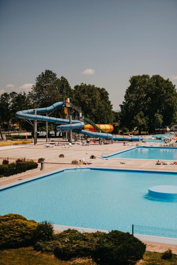 Deluxe Lake View Mobile Homes With Thermal Riviera Tickets Catez ob Savi Exteriör bild