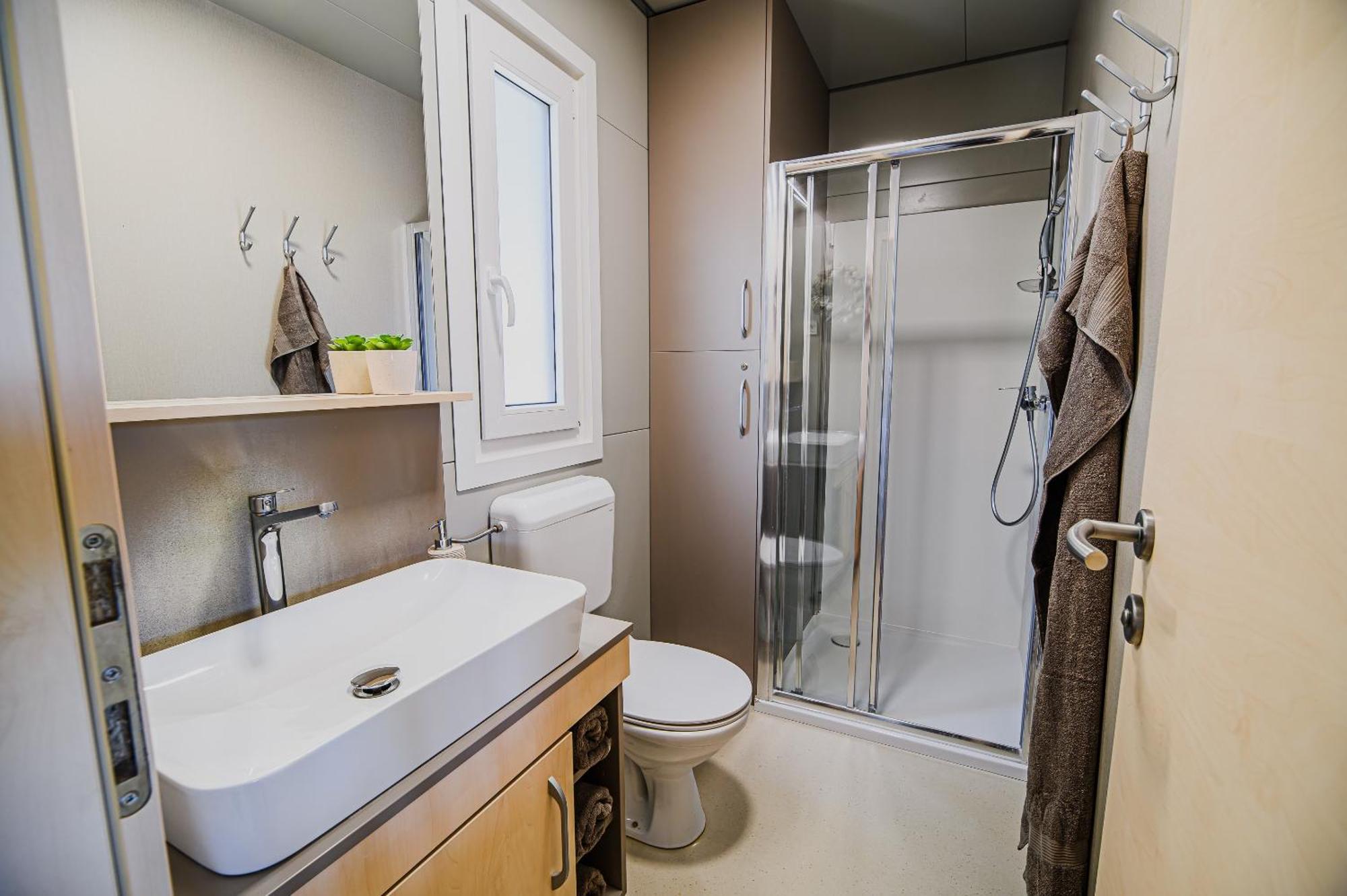 Deluxe Lake View Mobile Homes With Thermal Riviera Tickets Catez ob Savi Exteriör bild